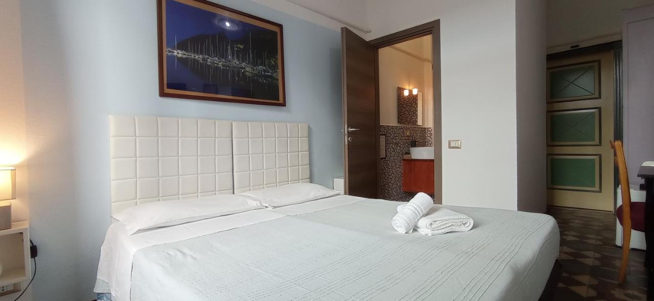 Onlyrooms III - Piazza Jenne 卡利亚里 外观 照片