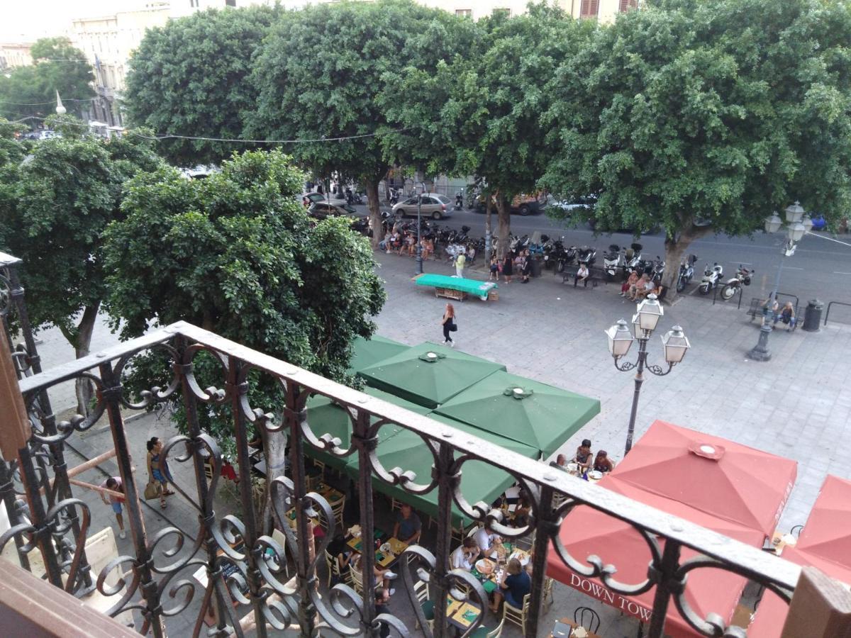 Onlyrooms III - Piazza Jenne 卡利亚里 外观 照片